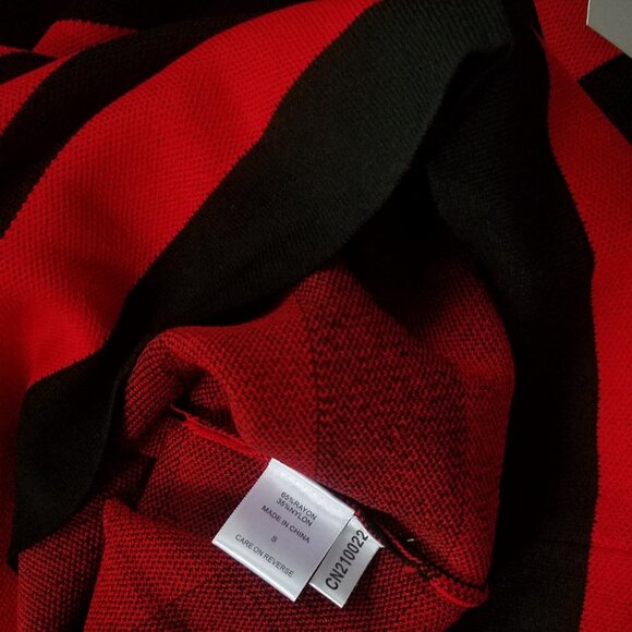 NWT off-the-shoulder stripes sweater dress, size S. - Picture 8 of 8